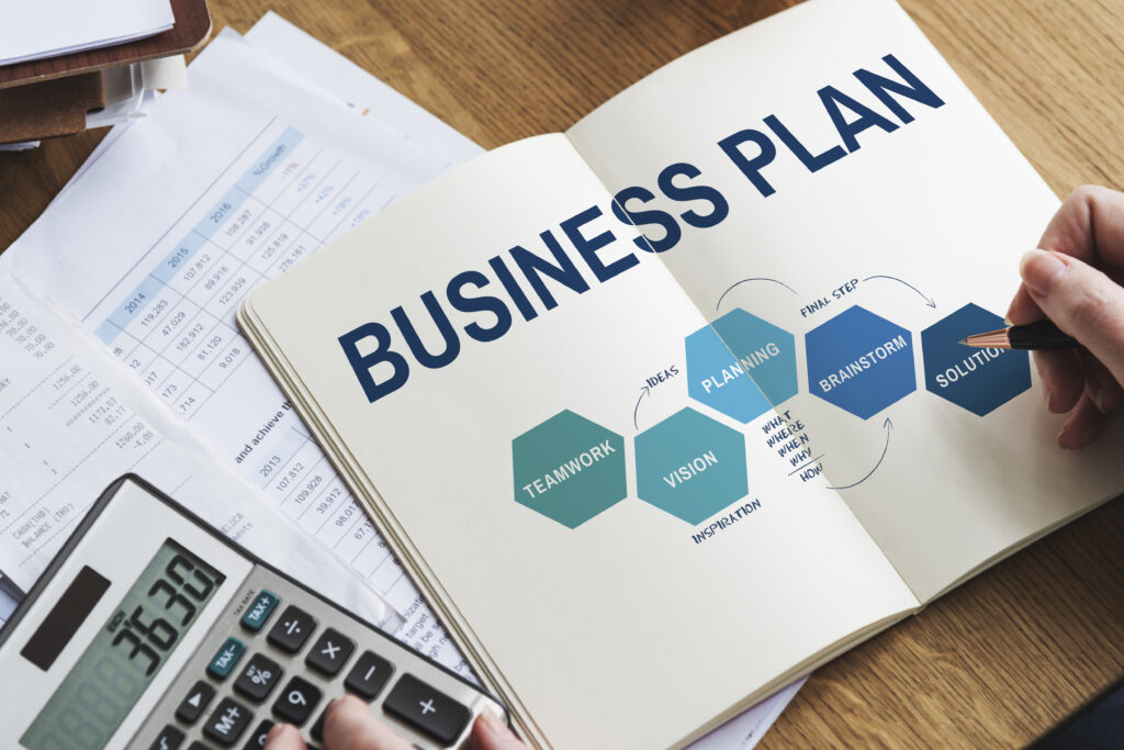 komponen business plan